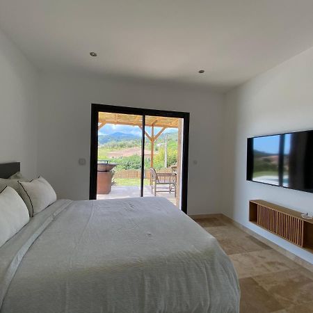 Villa De Charme Avec Piscine A Ajaccio Alata Exteriér fotografie